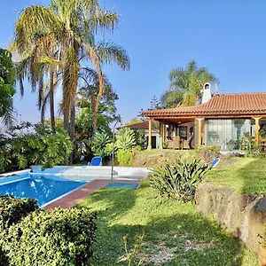  Сasa de vacaciones Nanou House